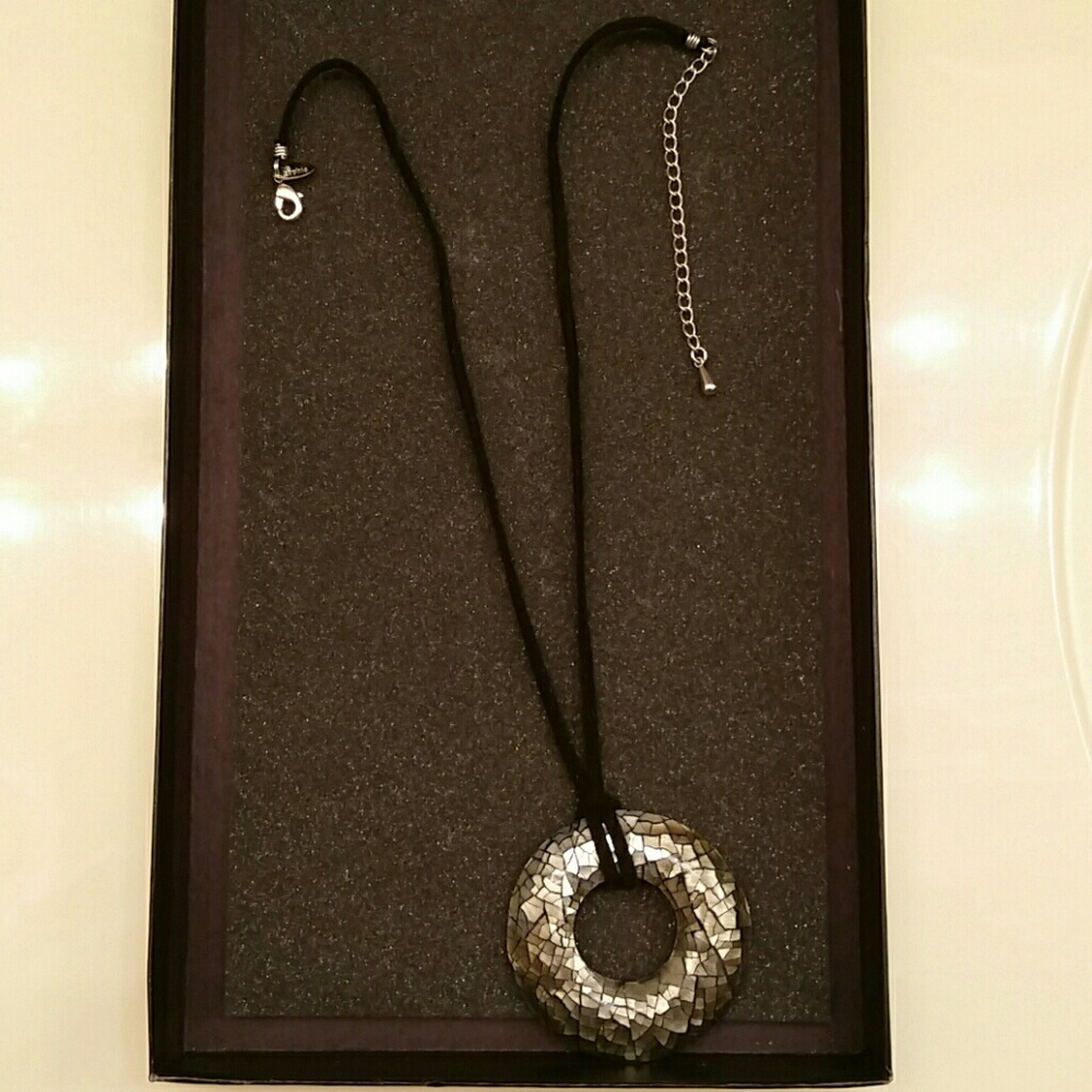Lia Sophia necklace